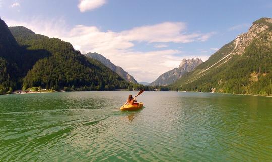 Viagem única de caiaque e aulas em Bovec, Eslovênia