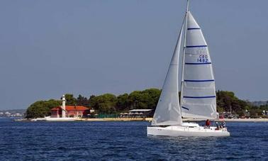 Alquiler de monocasco Blue Wave Cruising de 30' en Zadar