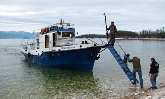 65' Alquiler de arrastreros «Ivan Savateev» en el lago Baikal, Rusia