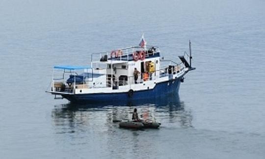 65' Alquiler de arrastreros «Ivan Savateev» en el lago Baikal, Rusia