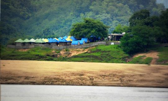 Excursion en bateau de luxe Papikondalu à Rajahmundry