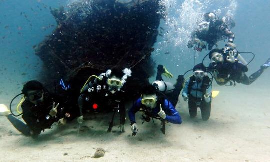 Lección de buceo y viaje de esnórquel en la isla Tioman