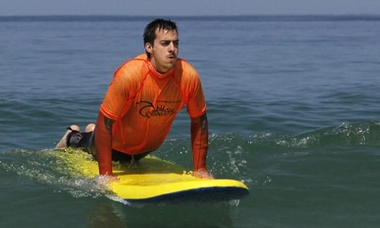 Clases de surf privadas asequibles y emocionantes en Newquay, Reino Unido