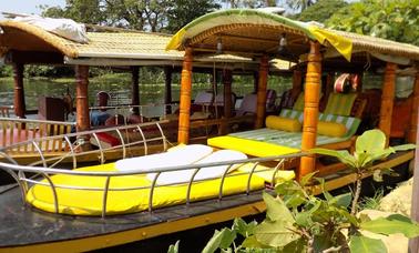 Excursion quotidienne au backwater d'Alappuzha à bord du bateau Shikara pour 10 personnes