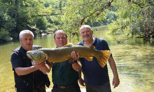 Viagens de pesca em Idrija