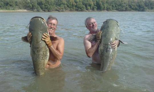 ¡Tour de pesca en Caspe, España con nosotros!