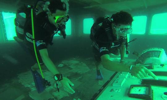 Clases de buceo en Paje, Tanzania