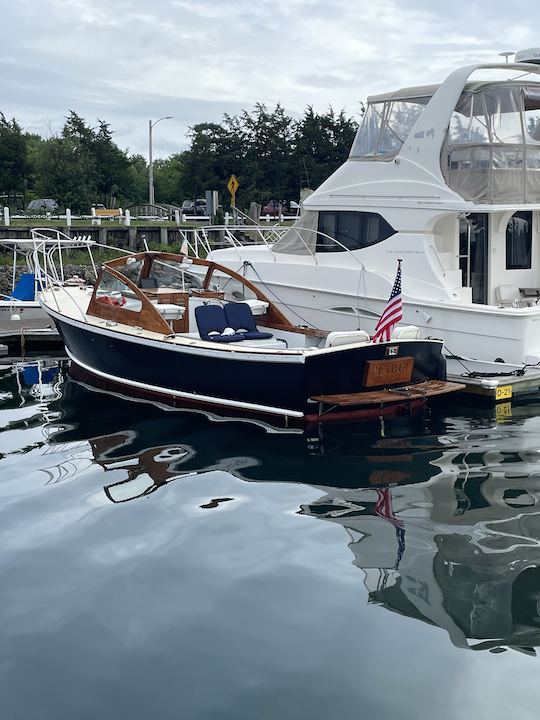 Spend the Day on Buzzards Bay - Aboard the classic Dyer 29 Classic Boat