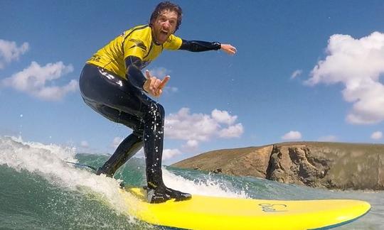 Clases de surf en Mawgan Porth