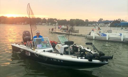 Alugue um barco Lund Bass de 20 pés para 3 pessoas em Chicago, Illinois