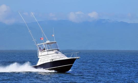 Iate de pescadores Cabo Sport de 35 pés em Puerto Vallarta, México