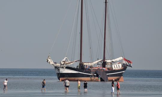 Charter 108' Schooner en Harlingen, Países Bajos