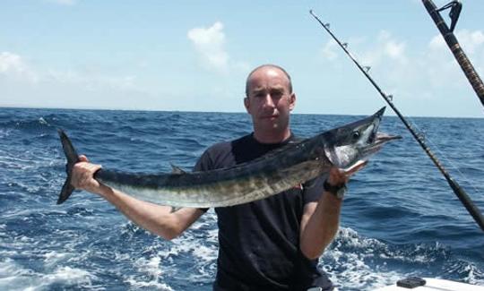 Disfruta de la pesca en Shimoni, Kenia, con el Capitán Peter