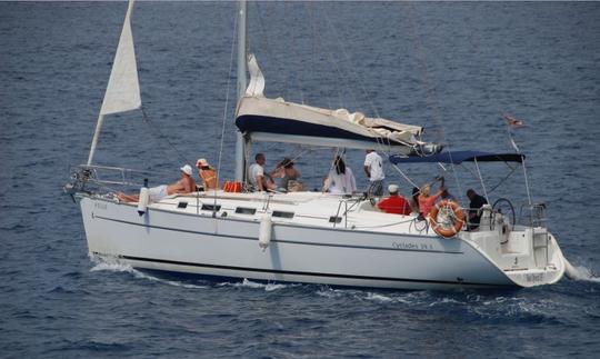 Louez un monocoque de croisière de 39 minutes à Costa Adeje, aux Canaries