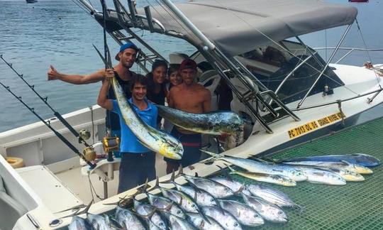 Profitez de la pêche à Rivière Noire, à Maurice, dans une cabine Cuddy de 22 pieds