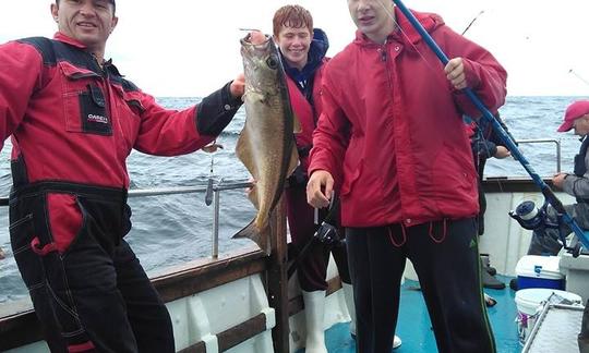 Excursion de pêche charter sur « Lady Gwen II » Lochin 33 avec le capitaine Sean dans le comté de Clare, en Irlande