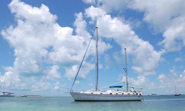 Cruising Monohull In Nassau, The Bahamas!