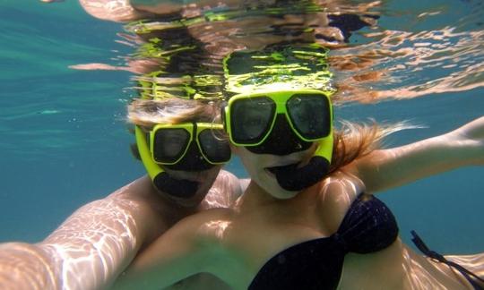 Disfrute de excursiones de esnórquel en Cruz Bay, St. John