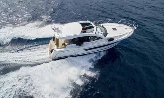 8 Person Charter on a Jeanneau Leader 10 in Dubrovnik and Cruise