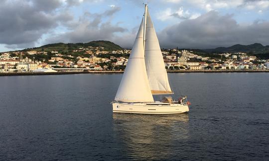 Charter a Dufour 450 Grand Large - PRIMO - Base Horta, Faial Island, Açores, Portugal