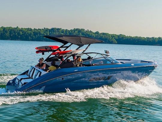 Toronto’s Premier Water Sports Charter | 255XD Yamaha Wake Surf Boat 