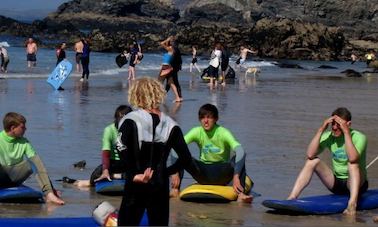 Aulas de surfe em Saint Agnes, Inglaterra