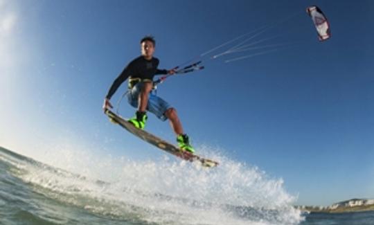 Kiteboarding em Dubai, Emirados Árabes Unidos