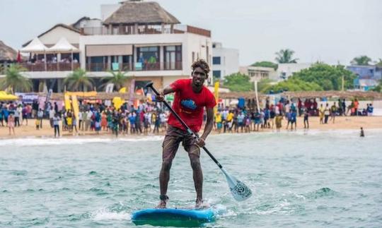 Desfrute de stand up paddleboard em Kovalam, Tamil Nadu