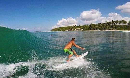 Aproveite ao máximo suas férias com nossas aulas de surfe na Província do Sul, Sri Lanka