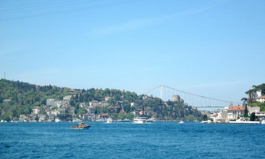 Excursion d'une journée à Istanbul, en Turquie, sur un bateau à passagers