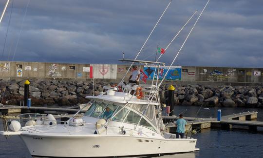 Viaje de pesca en alta mar en Madalena, Portugal, en Luhrs Sport Fisherman de 32 pies