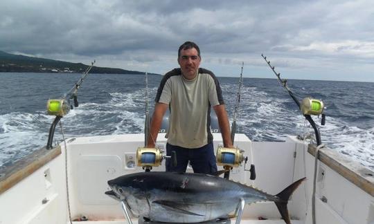 Pêche en haute mer à Madalena, au Portugal, dans une cabine Blue Cuddy de 29 pieds