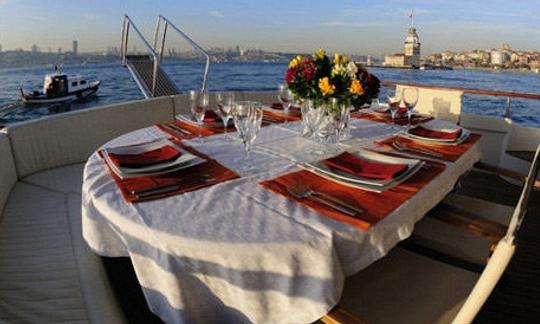 Zoe Yacht - Motor Yacht Rental in Istanbul