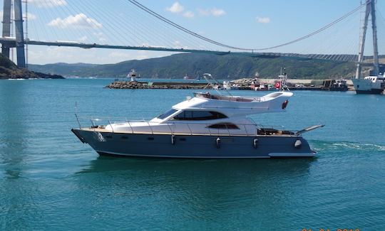 Charter this Motor Yacht - Great for Cruising in İstanbul, Turkey