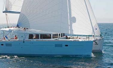 Lagoon 450 - Catamaran sail rental in Le Marin - Martinique