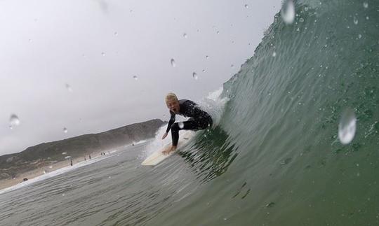 Desfrute de aulas de surf em Cascais, Portugal