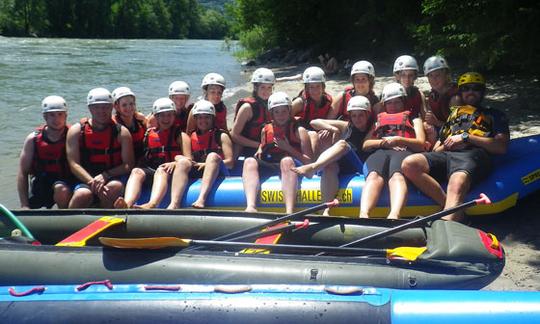 Disfrute de viajes de rafting en Al Boschétt Cresciano, Suiza