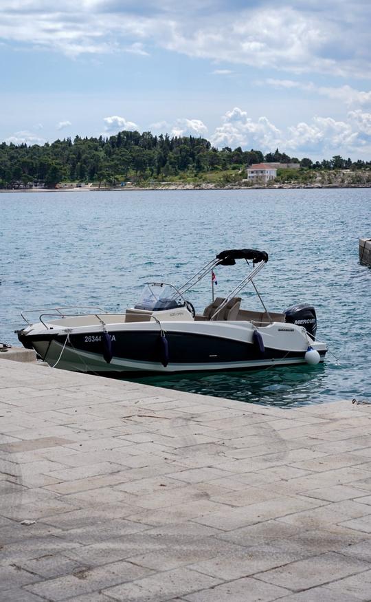 Quicksilver  Activ 605 open Bowrider Rental in Makarska, Croatia