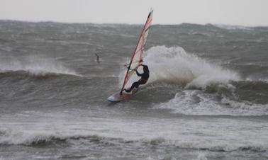 Clases de kitesurf y alquiler en Campobello di Mazara, Sicilia