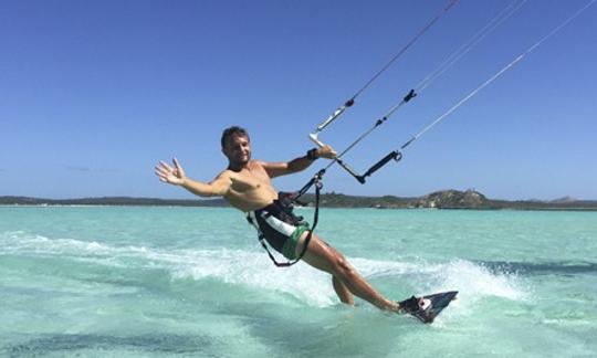 Profitez de cours de kitesurf et de locations de kitesurf à Antsiranana, Madagascar