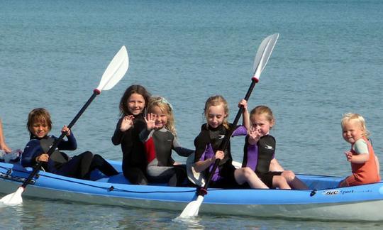 Kayak Bic Tobago à louer avec combinaison de plongée et gilet de sauvetage à Balevullin, Écosse