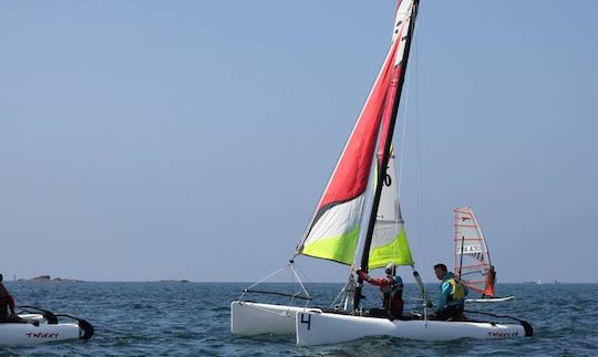 Rent a Twixxy Beach Catamaran in Landéda, France