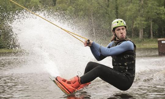 Disfruta del wakeboard en Aquitania, Francia