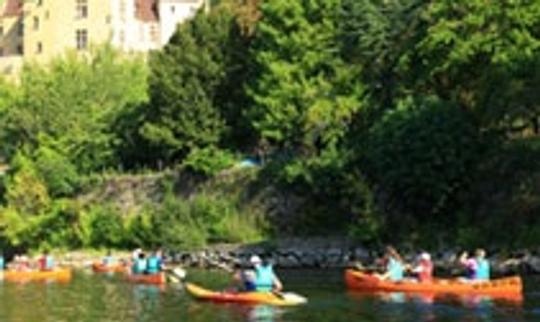 Disfruta de las excursiones en canoa en La Loque Gageae, Francia