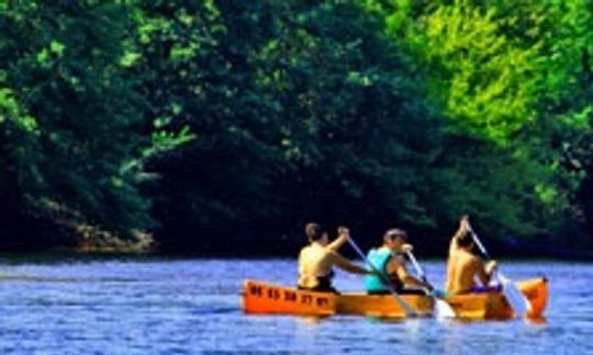 Disfruta de las excursiones en kayak en Loque Gageae, Francia