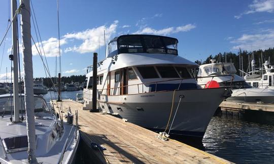 Location de yacht à moteur de 65 pieds à Juneau, en Alaska