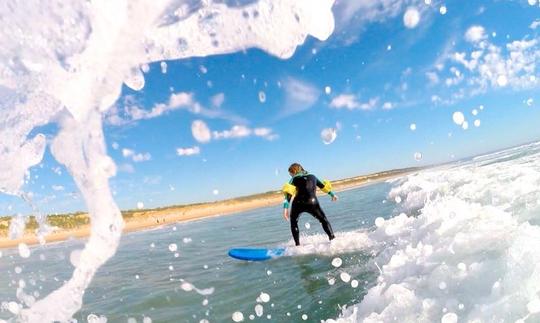 Desfrute de aulas de surf em Lisboa, Portugal