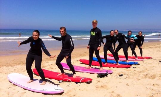 Desfrute de aulas de surf em Lisboa, Portugal