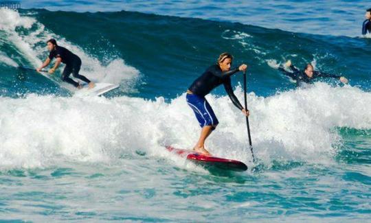 Profitez du surf en stand up paddleboard à Cascais, Lisbonne