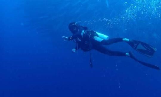 Apprenez les bases de la plongée sous-marine à Bali, en Indonésie